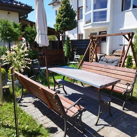 Z Balkonami, Parkingiem, Wifi, Plac Zabaw ريفال