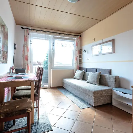 Apartment Z Balkonami, Parkingiem, Wifi, Plac Zabaw Rewal