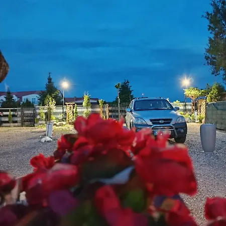 Z Balkonami, Parkingiem, Wifi, Plac Zabaw Apartament *