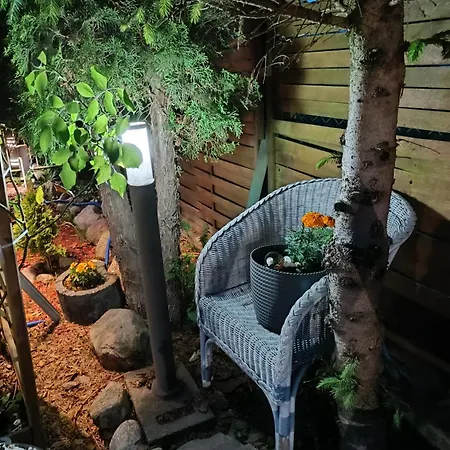 Z Balkonami, Parkingiem, Wifi, Plac Zabaw Apartament Rewal