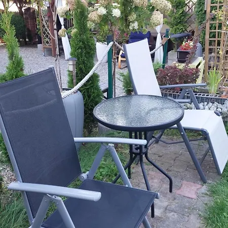 Z Balkonami, Parkingiem, Wifi, Plac Zabaw ريفال