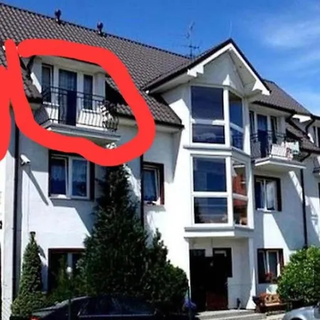 Z Balkonami, Parkingiem, Wifi, Plac Zabaw Apartament Rewal