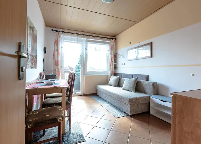 Διαμέρισμα Z Balkonami, Parkingiem, Wifi, Plac Zabaw Rewal