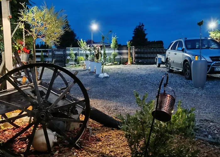 Z Balkonami, Parkingiem, Wifi, Plac Zabaw